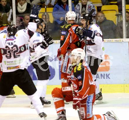 EBEL. Eishockey Bundesliga. KAC gegen SAPA Fehervar AV19.  Torjubel   (Alba Volan). Klagenfurt, am 8.10.2013
Foto: Kuess 

---
pressefotos, pressefotografie, kuess, qs, qspictures, sport, bild, bilder, bilddatenbank