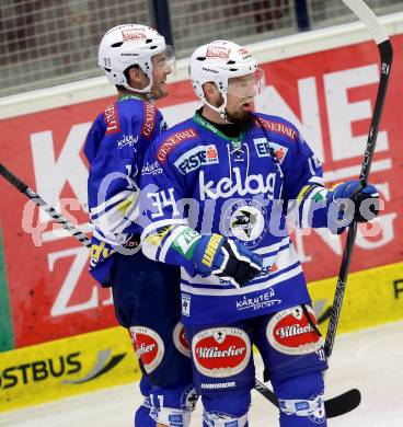 EBEL. Eishockey Bundesliga. EC VSV gegen HC TWK Innsbruck. Jubel Derek Ryan, Markus Peintner (VSV). Villach, am 8.10..2013.
Foto: Kuess 


---
pressefotos, pressefotografie, kuess, qs, qspictures, sport, bild, bilder, bilddatenbank