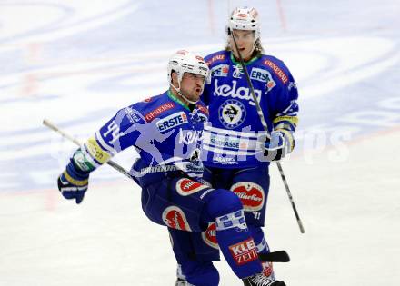 EBEL. Eishockey Bundesliga. EC VSV gegen HCB Suedtirol. Torjubel Curtis Fraser, Michael Forney (VSV). Villach, am 11.10..2013.
Foto: Kuess 


---
pressefotos, pressefotografie, kuess, qs, qspictures, sport, bild, bilder, bilddatenbank