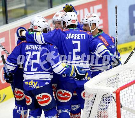 EBEL. Eishockey Bundesliga. EC VSV gegen HCB Suedtirol. Torjubel Markus Peintner, Derek Ryan, John Hughes, Cole Jarrett, Gerhard Unterluggauer (VSV). Villach, am 11.10..2013.
Foto: Kuess 


---
pressefotos, pressefotografie, kuess, qs, qspictures, sport, bild, bilder, bilddatenbank