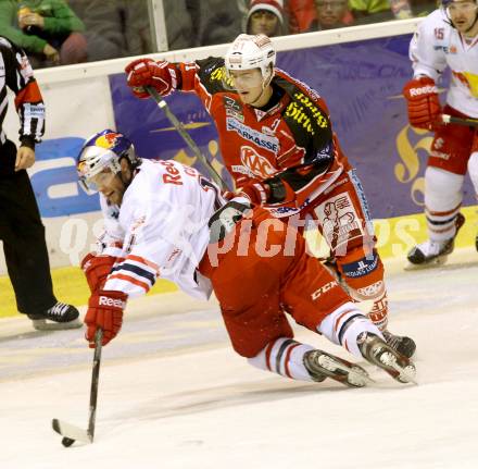 EBEL. Eishockey Bundesliga. KAC gegen EC Red Bull Salzburg. Maximilian Isopp, (KAC), Mark Cullen  (Salzburg). Klagenfurt, am 13.10.2013
Foto: Kuess 

---
pressefotos, pressefotografie, kuess, qs, qspictures, sport, bild, bilder, bilddatenbank