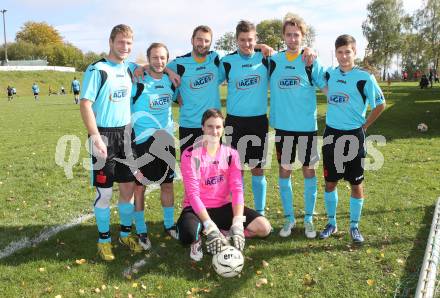 Fussball 2. Klasse D. Andreas Mohl, Mario Peter Kollegger, Harald Karl Vallant, Wolfgang Josef Bauer, Gerald Maurer, Stefan Gutsche, Werner Urban Vallant (Preitenegg ). St. Peter am Wallersberg, am 13.10.2013.
Foto: Kuess
---
pressefotos, pressefotografie, kuess, qs, qspictures, sport, bild, bilder, bilddatenbank