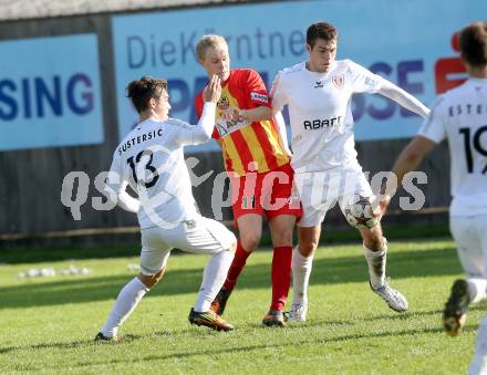 Fussball Kaerntner Liga. ATSV Wolfsberg gegen ATUS Ferlach. Marcel Stoni, (Wolfsberg), Martin Sustersic, Stephan Borovnik  (Ferlach). Wolfsberg, 13.10.2013.
Foto: Kuess
---
pressefotos, pressefotografie, kuess, qs, qspictures, sport, bild, bilder, bilddatenbank