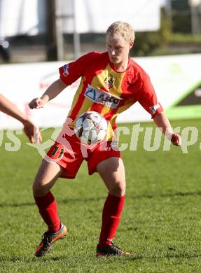 Fussball Kaerntner Liga. ATSV Wolfsberg gegen ATUS Ferlach. Marcel Stoni (Wolfsberg). Wolfsberg, 13.10.2013.
Foto: Kuess
---
pressefotos, pressefotografie, kuess, qs, qspictures, sport, bild, bilder, bilddatenbank