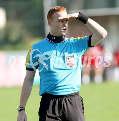 Fussball Kaerntner Liga. ATSV Wolfsberg gegen ATUS Ferlach. Schiedsrichter Luka Katholnig. Wolfsberg, 13.10.2013.
Foto: Kuess
---
pressefotos, pressefotografie, kuess, qs, qspictures, sport, bild, bilder, bilddatenbank