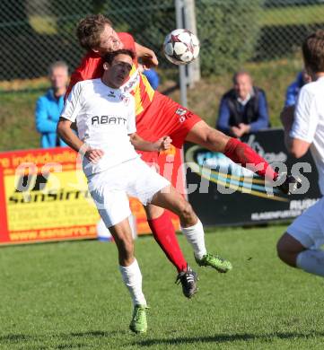 Fussball Kaerntner Liga. ATSV Wolfsberg gegen ATUS Ferlach. Florian Rabensteiner, (Wolfsberg), Ernst Golautschnig (Ferlach). Wolfsberg, 13.10.2013.
Foto: Kuess
---
pressefotos, pressefotografie, kuess, qs, qspictures, sport, bild, bilder, bilddatenbank