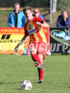 Fussball Kaerntner Liga. ATSV Wolfsberg gegen ATUS Ferlach. Florian Rabensteiner (Wolfsberg). Wolfsberg, 13.10.2013.
Foto: Kuess
---
pressefotos, pressefotografie, kuess, qs, qspictures, sport, bild, bilder, bilddatenbank