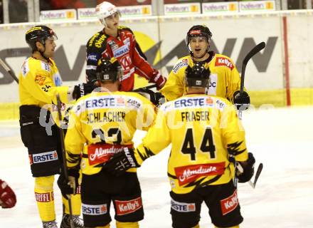 EBEL. Eishockey Bundesliga. KAC gegen Vienna Capitals. Torjubel Mike Ouellette (Caps). Klagenfurt, am 15.10.2013.
Foto: Kuess
---
pressefotos, pressefotografie, kuess, qs, qspictures, sport, bild, bilder, bilddatenbank