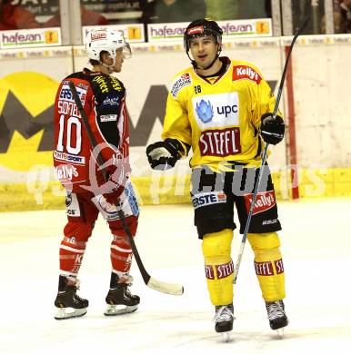 EBEL. Eishockey Bundesliga. KAC gegen Vienna Capitals. Torjubel Mike Ouellette (Caps). Klagenfurt, am 15.10.2013.
Foto: Kuess
---
pressefotos, pressefotografie, kuess, qs, qspictures, sport, bild, bilder, bilddatenbank