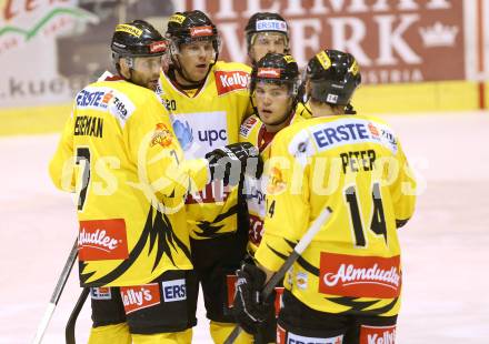 EBEL. Eishockey Bundesliga. KAC gegen UPC Vienna Capitals. Torjubel Caps. Klagenfurt, am 15.10.2013
Foto: Kuess 

---
pressefotos, pressefotografie, kuess, qs, qspictures, sport, bild, bilder, bilddatenbank