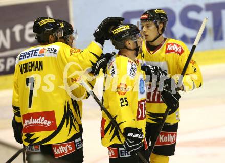 EBEL. Eishockey Bundesliga. KAC gegen Vienna Capitals. Torjubel (Caps). Klagenfurt, am 15.10.2013.
Foto: Kuess
---
pressefotos, pressefotografie, kuess, qs, qspictures, sport, bild, bilder, bilddatenbank