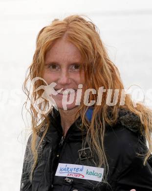 Kaernten Sport Package Uebergabe. Marlies Penker (Triathlon). Forstsee, 14.10.2013.
Foto: Kuess
---
pressefotos, pressefotografie, kuess, qs, qspictures, sport, bild, bilder, bilddatenbank