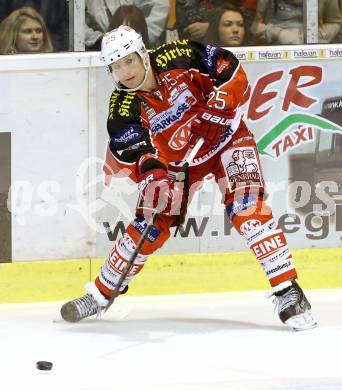 EBEL. Eishockey Bundesliga. KAC gegen HC TWK Innsbruck. Kirk Furey (KAC). Klagenfurt, am 18.10.2013
Foto: Kuess 

---
pressefotos, pressefotografie, kuess, qs, qspictures, sport, bild, bilder, bilddatenbank