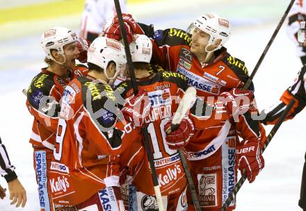 EBEL. Eishockey Bundesliga. KAC gegen HC TWK Innsbruck. Torjubel Maximilian Isopp, Herbert Ratz, Philipp Kreuzer, Tyler Spurgeon, Tyler Scofield (KAC). Klagenfurt, am 18.10.2013
Foto: Kuess 

---
pressefotos, pressefotografie, kuess, qs, qspictures, sport, bild, bilder, bilddatenbank