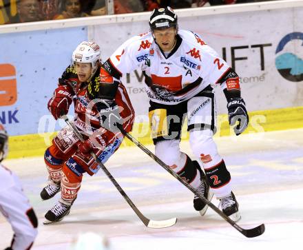 EBEL. Eishockey Bundesliga. KAC gegen HC TWK Innsbruck Die Haie. Tyler Scofield (KAC), Marek Malik (Innsbruck). Klagenfurt, am 18.10.2013.
Foto: Kuess
---
pressefotos, pressefotografie, kuess, qs, qspictures, sport, bild, bilder, bilddatenbank