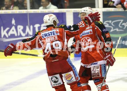 EBEL. Eishockey Bundesliga. KAC gegen HC TWK Innsbruck Die Haie. Torjubel Mike Siklenka, Florian Iberer (KAC). Klagenfurt, am 18.10.2013.
Foto: Kuess
---
pressefotos, pressefotografie, kuess, qs, qspictures, sport, bild, bilder, bilddatenbank