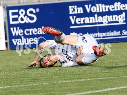 Fussball. Regionalliga. SAK gegen Lafnitz. Martin Lenosek (SAK). Klagenfurt, 19.10.2013.
Foto: Kuess
---
pressefotos, pressefotografie, kuess, qs, qspictures, sport, bild, bilder, bilddatenbank