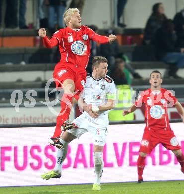 Fussball Bundesliga. RZ Pellets WAC gegen SC Wiener Neustadt. Michael Sollbauer (WAC), David Witteveen (Wiener Neustadt). Wolfsberg, am 19.10.2013.
Foto: Kuess
---
pressefotos, pressefotografie, kuess, qs, qspictures, sport, bild, bilder, bilddatenbank