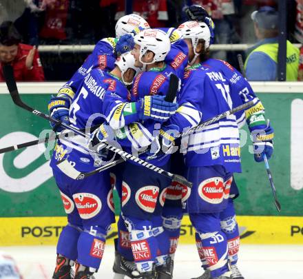 EBEL. Eishockey Bundesliga. EC VSV gegen KAC.  Torjubel Gerhard Unterluggauer, Cole Jarrett, John Hughes, Derek Ryan, Marco Pewal (VSV). Villach, am 22.10..2013.
Foto: Kuess 


---
pressefotos, pressefotografie, kuess, qs, qspictures, sport, bild, bilder, bilddatenbank