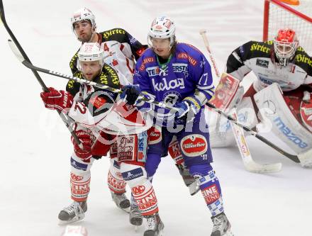 EBEL. Eishockey Bundesliga. EC VSV gegen KAC. Michael Forney,  (VSV), Thomas Poeck (KAC). Villach, am 22.10..2013.
Foto: Kuess 


---
pressefotos, pressefotografie, kuess, qs, qspictures, sport, bild, bilder, bilddatenbank