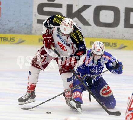 EBEL. Eishockey Bundesliga. EC VSV gegen KAC. Klemen Pretnar, (VSV), Tyler Spurgeon  (KAC). Villach, am 22.10..2013.
Foto: Kuess 


---
pressefotos, pressefotografie, kuess, qs, qspictures, sport, bild, bilder, bilddatenbank