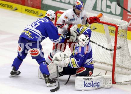 EBEL. Eishockey Bundesliga. EC VSV gegen EC Red Bull Salzburg. Daniel Nageler, Jean Philippe Lamoureux, (VSV), Garrett Roe  (Salzburg). Villach, am 25.10..2013.
Foto: Kuess 


---
pressefotos, pressefotografie, kuess, qs, qspictures, sport, bild, bilder, bilddatenbank