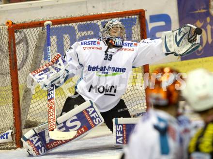 EBEL. Eishockey Bundesliga. KAC gegen EHC LIWEST Linz. Lorenz Hirn (Linz). Klagenfurt, am 25.10.2013
Foto: Kuess 

---
pressefotos, pressefotografie, kuess, qs, qspictures, sport, bild, bilder, bilddatenbank