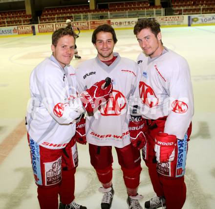 Eishockey. KAC. Manuel Geier, Patrick Berr, David Schuller. Klagenfurt, 28.9.2013.
Foto: Kuess
---
pressefotos, pressefotografie, kuess, qs, qspictures, sport, bild, bilder, bilddatenbank