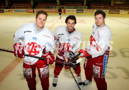 Eishockey. KAC. Manuel Geier, Patrick Berr, David Schuller. Klagenfurt, 28.9.2013.
Foto: Kuess
---
pressefotos, pressefotografie, kuess, qs, qspictures, sport, bild, bilder, bilddatenbank