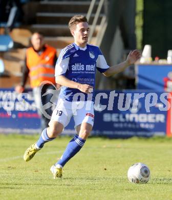 Fussball. Kaerntner Liga. Treibach gegen Spittal/Drau. Werner Buchhaeusl (Treibach). Treibach, 26.10.2013.
Foto: Kuess
---
pressefotos, pressefotografie, kuess, qs, qspictures, sport, bild, bilder, bilddatenbank