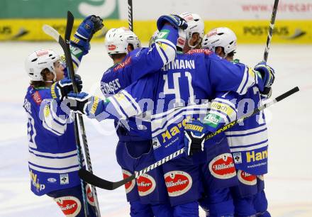 EBEL. Eishockey Bundesliga. EC VSV gegen Moser Medical Graz 99ers.  Torjubel Michael Forney, Mario Altmann, Klemen Pretnar, Curtis Fraser, Brock McBride (VSV). Villach, am 27.10..2013.
Foto: Kuess 


---
pressefotos, pressefotografie, kuess, qs, qspictures, sport, bild, bilder, bilddatenbank