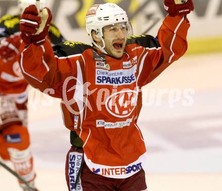 EBEL. Eishockey Bundesliga. KAC gegen UPC Vienna Capitals.  Torjubel Tyler Spurgeon (KAC). Klagenfurt, am 27.10.2013
Foto: Kuess 

---
pressefotos, pressefotografie, kuess, qs, qspictures, sport, bild, bilder, bilddatenbank