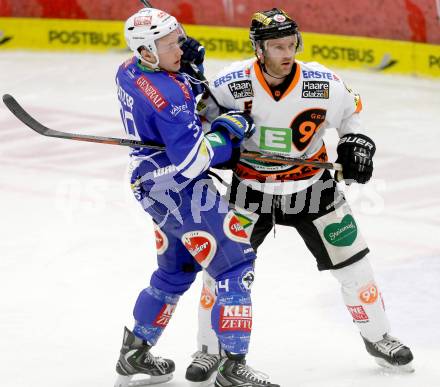 EBEL. Eishockey Bundesliga. EC VSV gegen Moser Medical Graz 99ers.  Patrick Platzer,  (VSV), Dustin Vanballegooie (Graz). Villach, am 27.10..2013.
Foto: Kuess 


---
pressefotos, pressefotografie, kuess, qs, qspictures, sport, bild, bilder, bilddatenbank