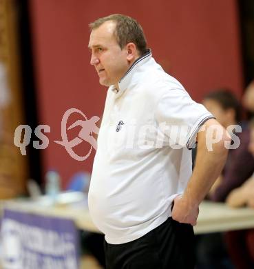 Basketball 2. Bundesliga. KOS Klagenfurt/Celovec gegen Panaceo Villach Raiders. Trainer Muhamed Voljevica  (Villach). Klagenfurt, 26.10.2013.
Foto: Kuess
---
pressefotos, pressefotografie, kuess, qs, qspictures, sport, bild, bilder, bilddatenbank