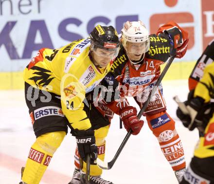 EBEL. Eishockey Bundesliga. KAC gegen UPC Vienna Capitals. Jamie Lundmark,  (KAC), Jonathan Ferland (Caps). Klagenfurt, am 27.10.2013
Foto: Kuess 

---
pressefotos, pressefotografie, kuess, qs, qspictures, sport, bild, bilder, bilddatenbank