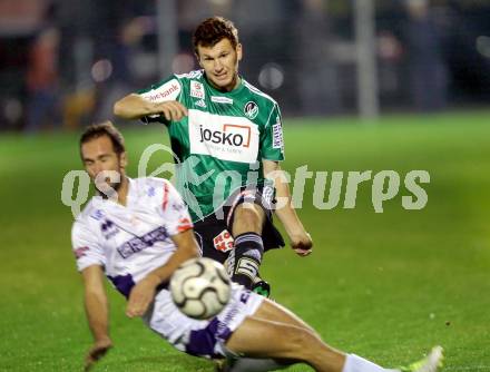 Fussball OEFB Cup. SAK gegen SV Josko Ried. Marjan Kropiunik, (SAK), Andreas schicker  (Ried). Welzenegg, am 29.10.2013.
Foto: Kuess
---
pressefotos, pressefotografie, kuess, qs, qspictures, sport, bild, bilder, bilddatenbank