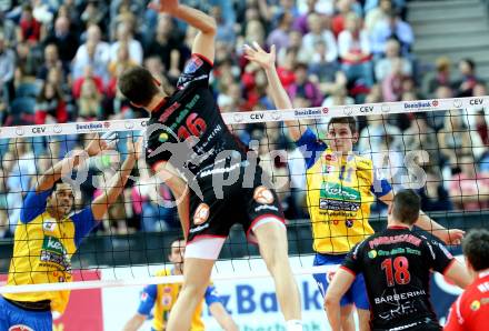 Volleyball Champions League. SK Posijilnica Aich/Dob gegen Lube Banca Marche MACERATA. Valdir de Sousa Sequeira, Danijel Koncilja, (Aich/Dob). Klagenfurt, am 30.10.2013.
Foto: Kuess
---
pressefotos, pressefotografie, kuess, qs, qspictures, sport, bild, bilder, bilddatenbank