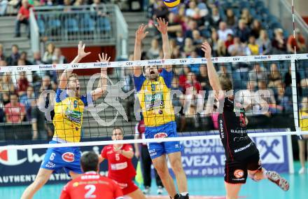 Volleyball Champions League. SK Posijilnica Aich/Dob gegen Lube Banca Marche MACERATA. Peter Wohlfahrtstaetter, Andrej Grut  (Aich/Dob). Klagenfurt, am 30.10.2013.
Foto: Kuess
---
pressefotos, pressefotografie, kuess, qs, qspictures, sport, bild, bilder, bilddatenbank