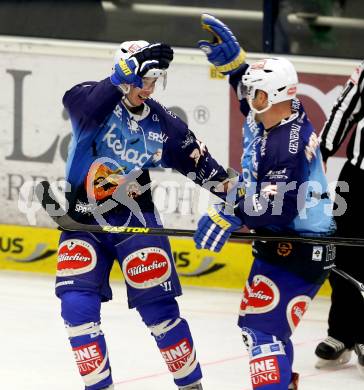 EBEL. Eishockey Bundesliga. EC VSV gegen SAPA Fehervar AV19.  Torjubel Marco Pewal, Gerhard Unterluggauer (VSV). Villach, am 31.10..2013.
Foto: Kuess 


---
pressefotos, pressefotografie, kuess, qs, qspictures, sport, bild, bilder, bilddatenbank