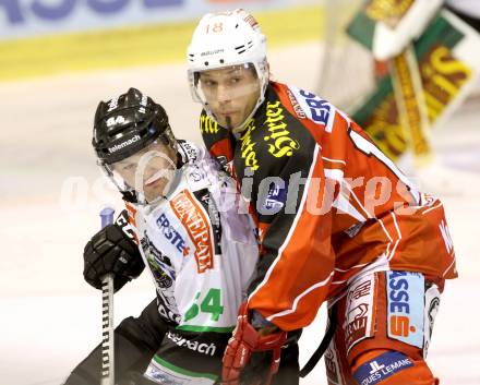 EBEL. Eishockey Bundesliga. KAC gegen HDD TELEMACH Olimpija Ljubljana.  Thomas Koch,  (KAC), Andrej Hebar (Laibach). Klagenfurt, am 31.10.2013
Foto: Kuess 

---
pressefotos, pressefotografie, kuess, qs, qspictures, sport, bild, bilder, bilddatenbank