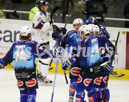 EBEL. Eishockey Bundesliga. EC VSV gegen SAPA Fehervar AV19. Torjubel Derek Ryan, Cole Jarrett, Marco Pewal, Gerhard Unterluggauer, John Hughes (VSV). Villach, am 31.10..2013.
Foto: Kuess 


---
pressefotos, pressefotografie, kuess, qs, qspictures, sport, bild, bilder, bilddatenbank