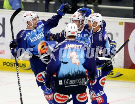 EBEL. Eishockey Bundesliga. EC VSV gegen SAPA Fehervar AV19. Torjubel Derek Ryan, Cole Jarrett, Marco Pewal, Gerhard Unterluggauer (VSV). Villach, am 31.10..2013.
Foto: Kuess 


---
pressefotos, pressefotografie, kuess, qs, qspictures, sport, bild, bilder, bilddatenbank