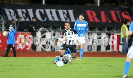 Fussball Regionalliga. VSV gegen LASK. Christoph Cemernjak,  (VSV), Fabiano De Lima Campos Maria (LASK). Villach, 31.10.2013.
Foto: Kuess
---
pressefotos, pressefotografie, kuess, qs, qspictures, sport, bild, bilder, bilddatenbank