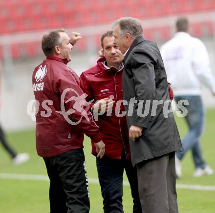 Fussball. Regionalliga. Austria Klagenfurt gegen Vorwaerts Steyr. Wolfgang Thun-Hohenstein, Trainer Joze Prelogar, (Austria Klagenfurt).. Klagenfurt, 2.11.2013.
Foto: Kuess 
---
pressefotos, pressefotografie, kuess, qs, qspictures, sport, bild, bilder, bilddatenbank