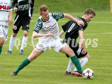 Fussball Kaerntner Liga. SV Feldkirchen/Oberglan gegen SV Spittal/Drau. Daniel Wernig, (Feldkirchen/Oberglan), Peter Wettengl  (Spittal). . Feldkirchen, am 2.11.2013.
Foto: Kuess
---
pressefotos, pressefotografie, kuess, qs, qspictures, sport, bild, bilder, bilddatenbank