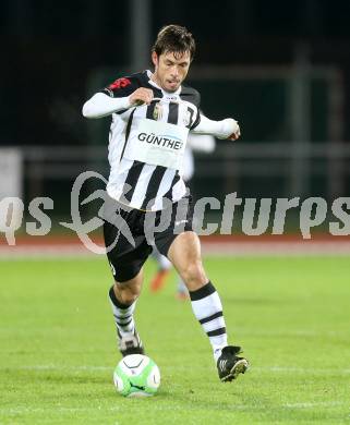 Fussball Regionalliga. VSV gegen LASK. Radova Vujanovic (LASK). Villach, 31.10.2013.
Foto: Kuess
---
pressefotos, pressefotografie, kuess, qs, qspictures, sport, bild, bilder, bilddatenbank