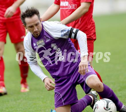 Fussball. Regionalliga. Austria Klagenfurt gegen Vorwaerts Steyr. Matthias Dollinger (K) (Austria Klagenfurt). Klagenfurt, 2.11.2013.
Foto: Kuess 
---
pressefotos, pressefotografie, kuess, qs, qspictures, sport, bild, bilder, bilddatenbank