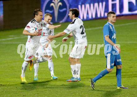 Fussball Bundesliga. RZ Pellets WAC gegen SV Scholz Groedig. Torjubel Michael Liendl, Manuel Kerhe, Joachim Standfest (WAC). Wolfsberg, 2.11.2013.
Foto: Kuess

---
pressefotos, pressefotografie, kuess, qs, qspictures, sport, bild, bilder, bilddatenbank