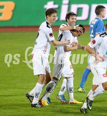 Fussball Bundesliga. RZ Pellets WAC gegen SV Scholz Groedig. Torjubel Michael Liendl, Christian Falk,  Joachim Standfest (WAC). Wolfsberg, 2.11.2013.
Foto: Kuess

---
pressefotos, pressefotografie, kuess, qs, qspictures, sport, bild, bilder, bilddatenbank