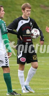 Fussball Kaerntner Liga. SV Feldkirchen/Oberglan gegen SV Spittal/Drau. Daniel Urbas (Spittal). Feldkirchen, am 2.11.2013.
Foto: Kuess
---
pressefotos, pressefotografie, kuess, qs, qspictures, sport, bild, bilder, bilddatenbank